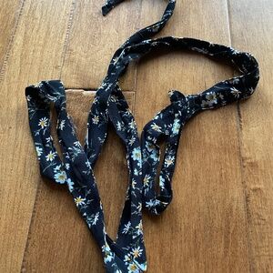 Floral belt